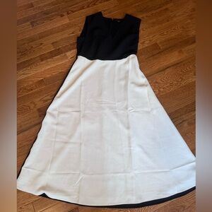 Ann Taylor black and white v-neck midi dress (never worn)
